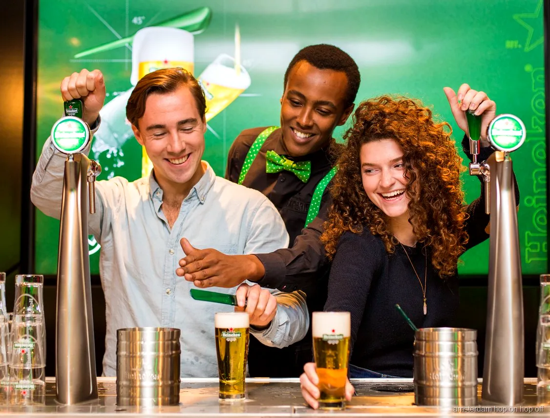 Eingang der Heineken Experience an der historischen Amsterdamer Brauerei
